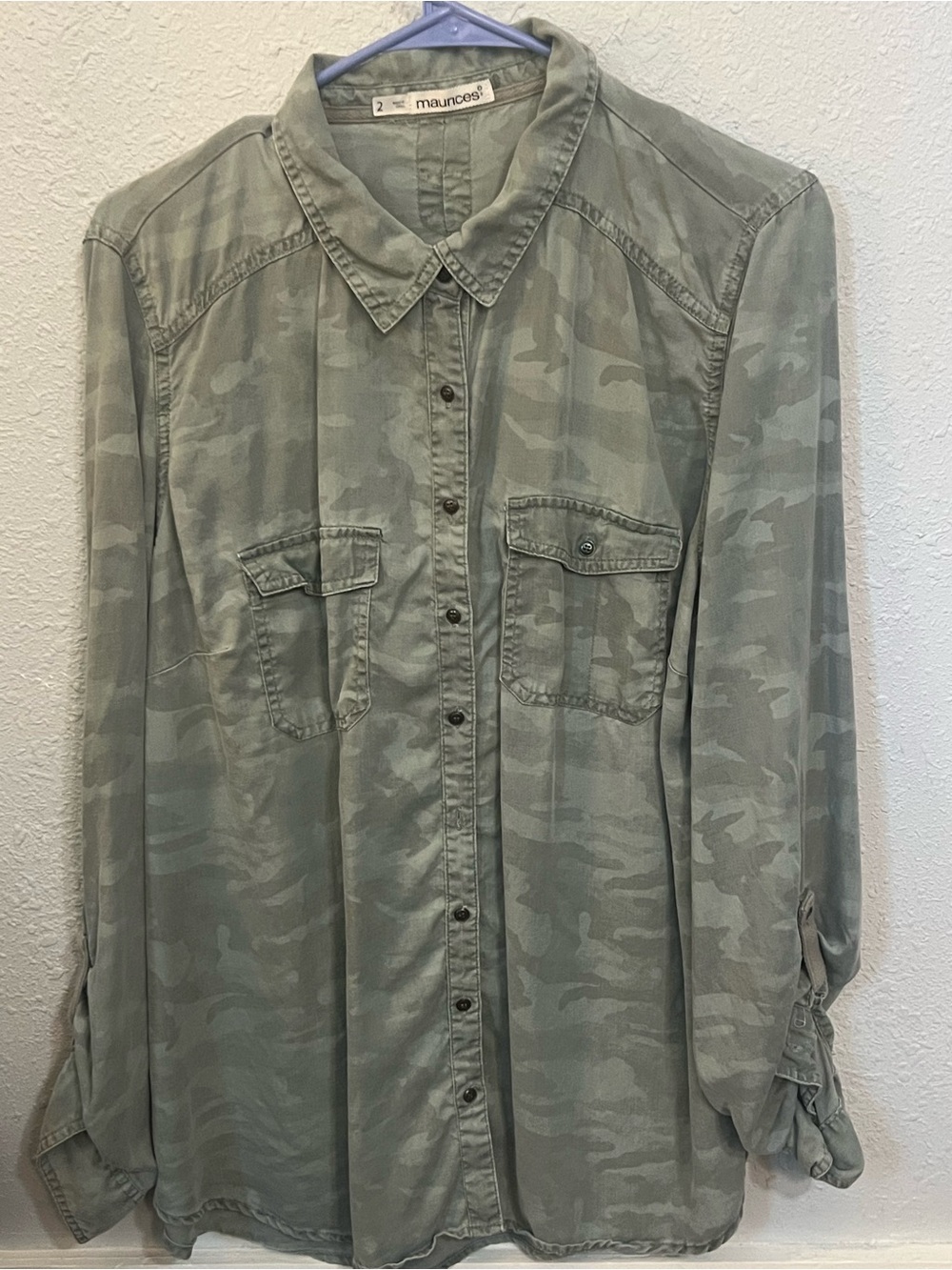 Maurices Women’s Camo Button Down Utility Shirt Size 2X Green Long Sleeve